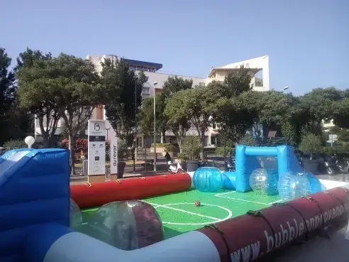 Baby-foot humain, Bubble Foot & Compagnie